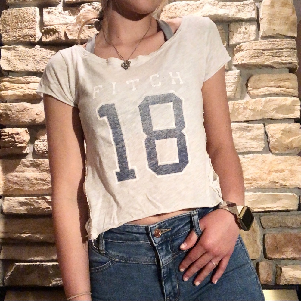 Abercrombie & Fitch Mesh T-Shirt